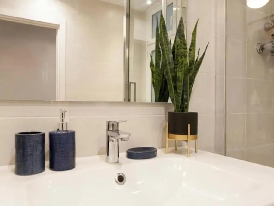 Oasis Sagrada Familia Apartment Barcelona